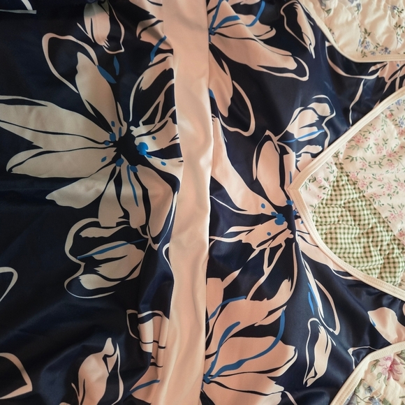 Summer Mae One Piece Swimsuit Blue & White Floral Women size XL - Picture 3 of 9